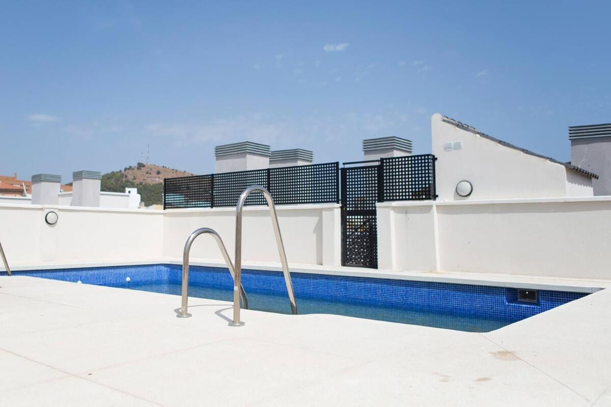 Homely Malaga Refino Oriental Exterior photo